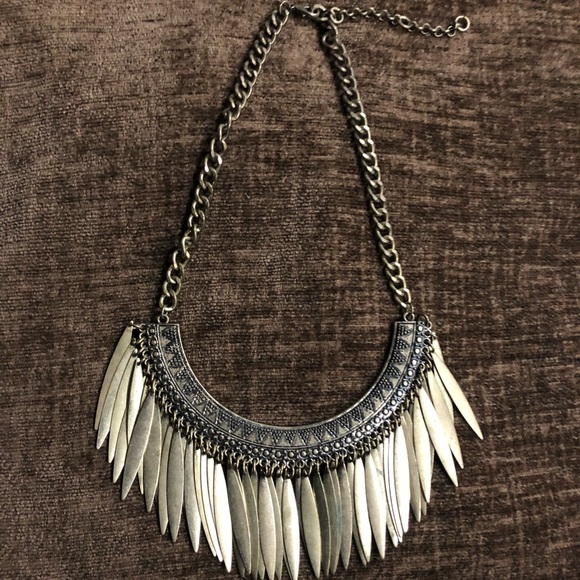 Brass Dangle Leaf Choker Necklace - Picture 1 of 1